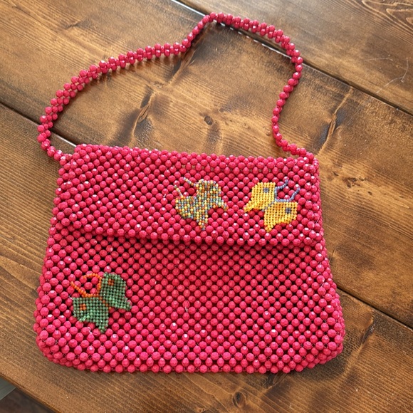 Butterfly pink Beaded Bag - Picture 4 of 5